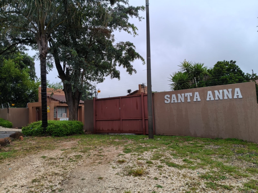 2 Bedroom Property for Sale in Safari Gardens North West